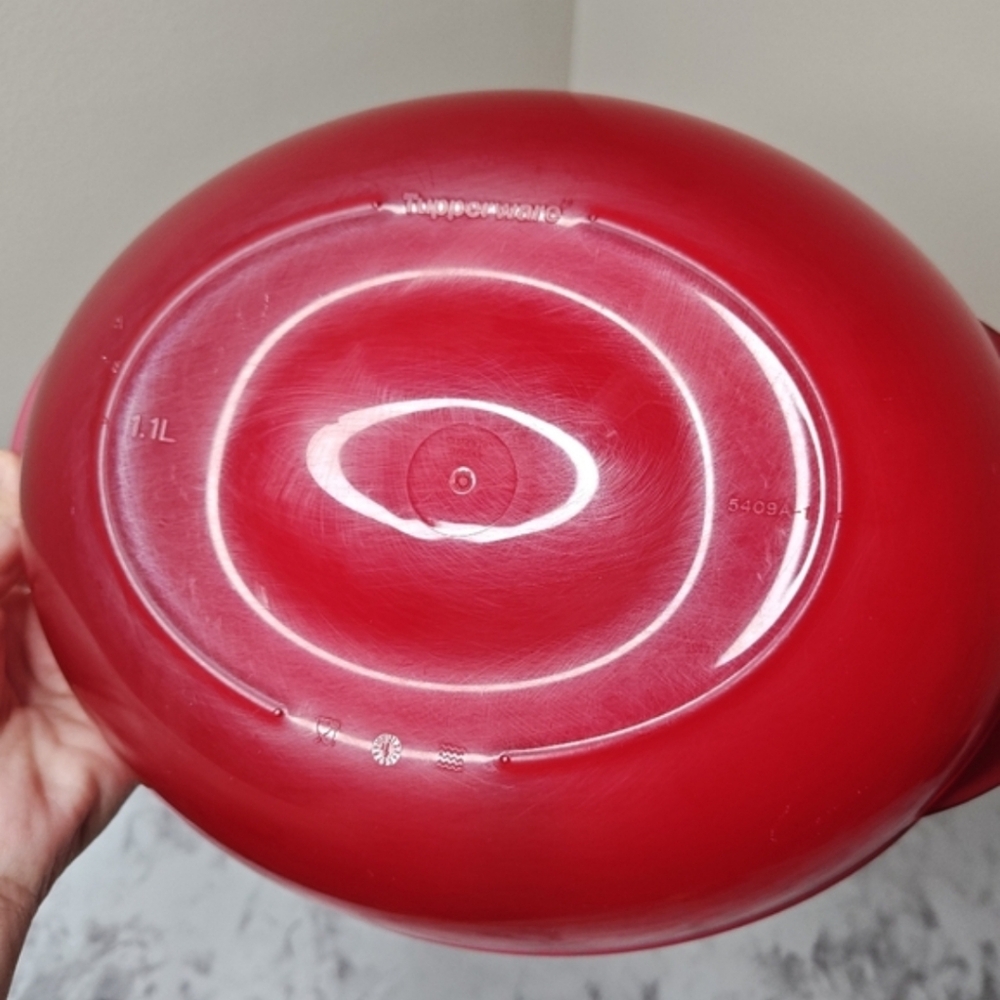 Tupperware Vent 'N Serve 1.1L Microwave Oval Dish Red Vented Lid - Picture 5 of 9